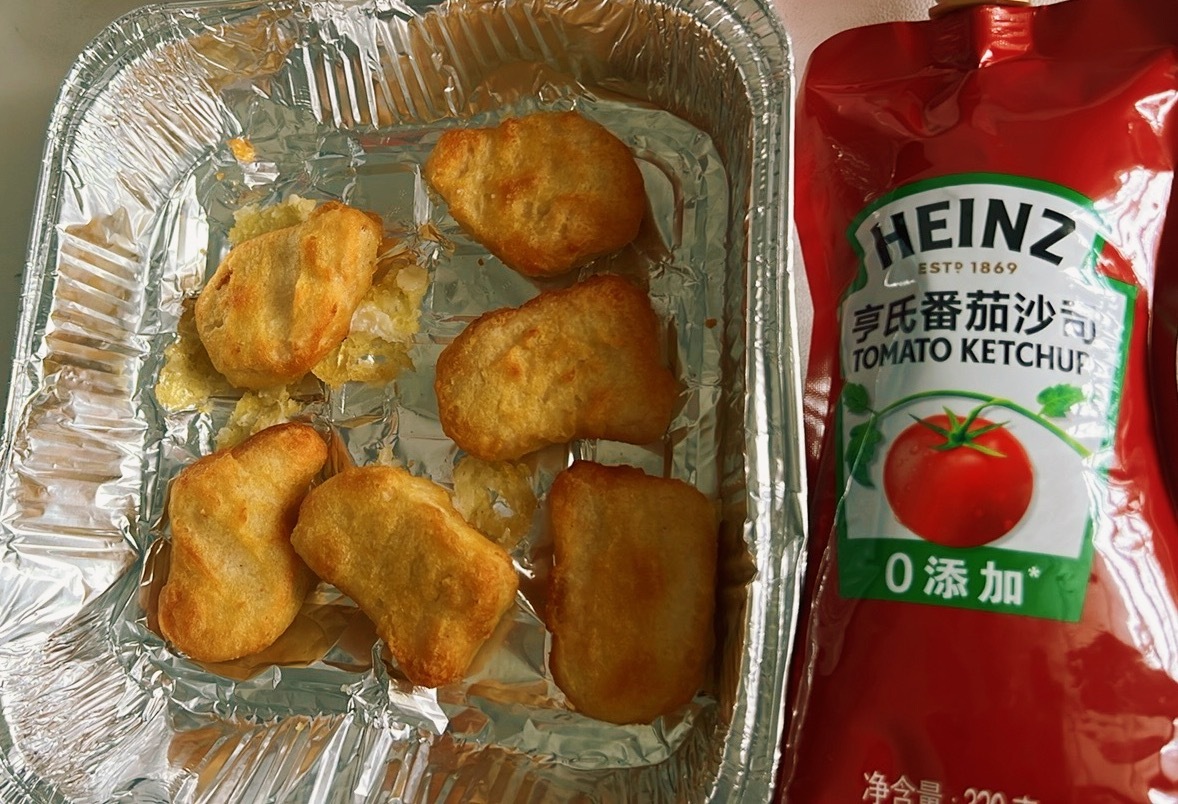 从今我们也实现了鸡块自由再也不用去麦当当或者k买鸡块了我直接在山姆买了一大袋回来