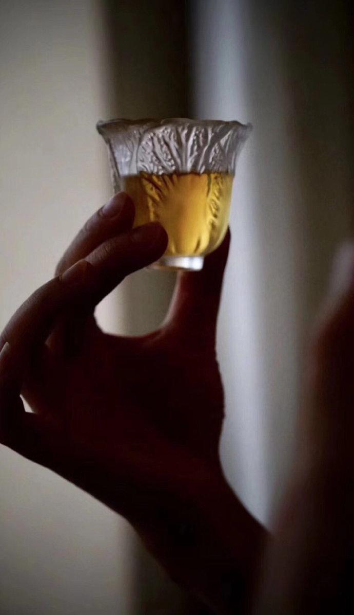 今天是公元2026年4月12日,星期日,农历二月廿五.
丙午年 壬辰月 丙辰日;