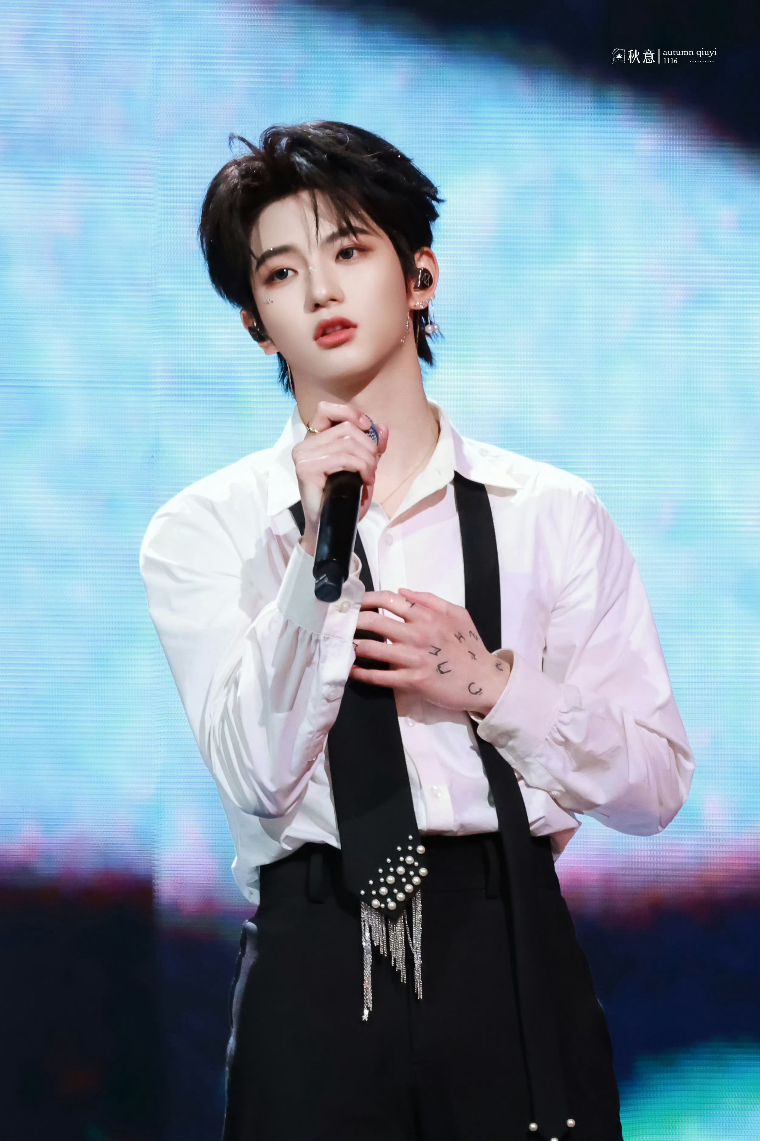 穆祉丞荣耀之战直拍首个破百万荣耀之战三四代第一个拥有三个百万直拍的男人来了💥穆