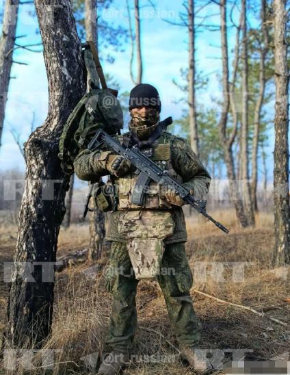 俄军1个士兵就杀穿两条街，震撼俄军前线司令部！

2026年5月顿涅茨克康斯坦丁