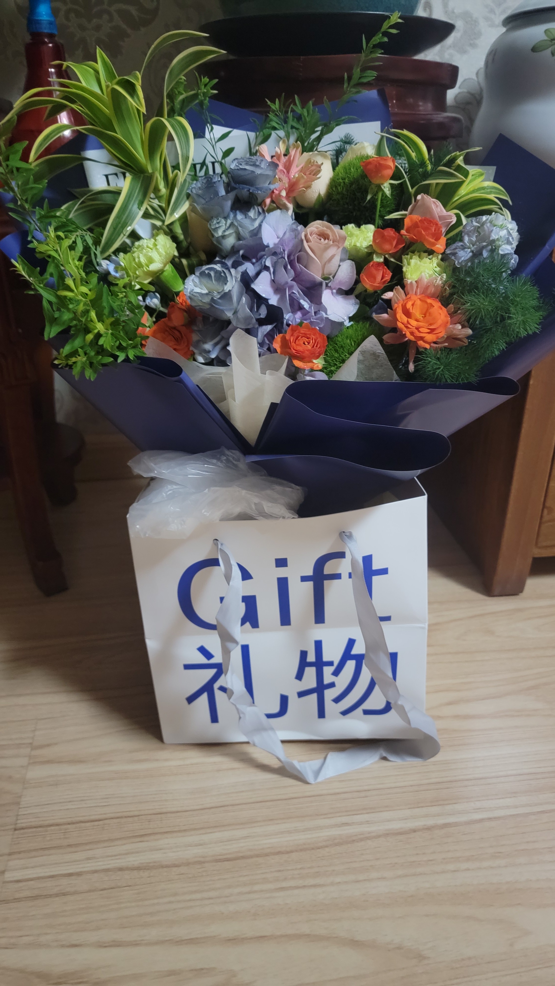 赵绍琴学李东垣，老话重提不过“尊古不泥”四字。他认东垣“脾胃内伤百病生”是正理，