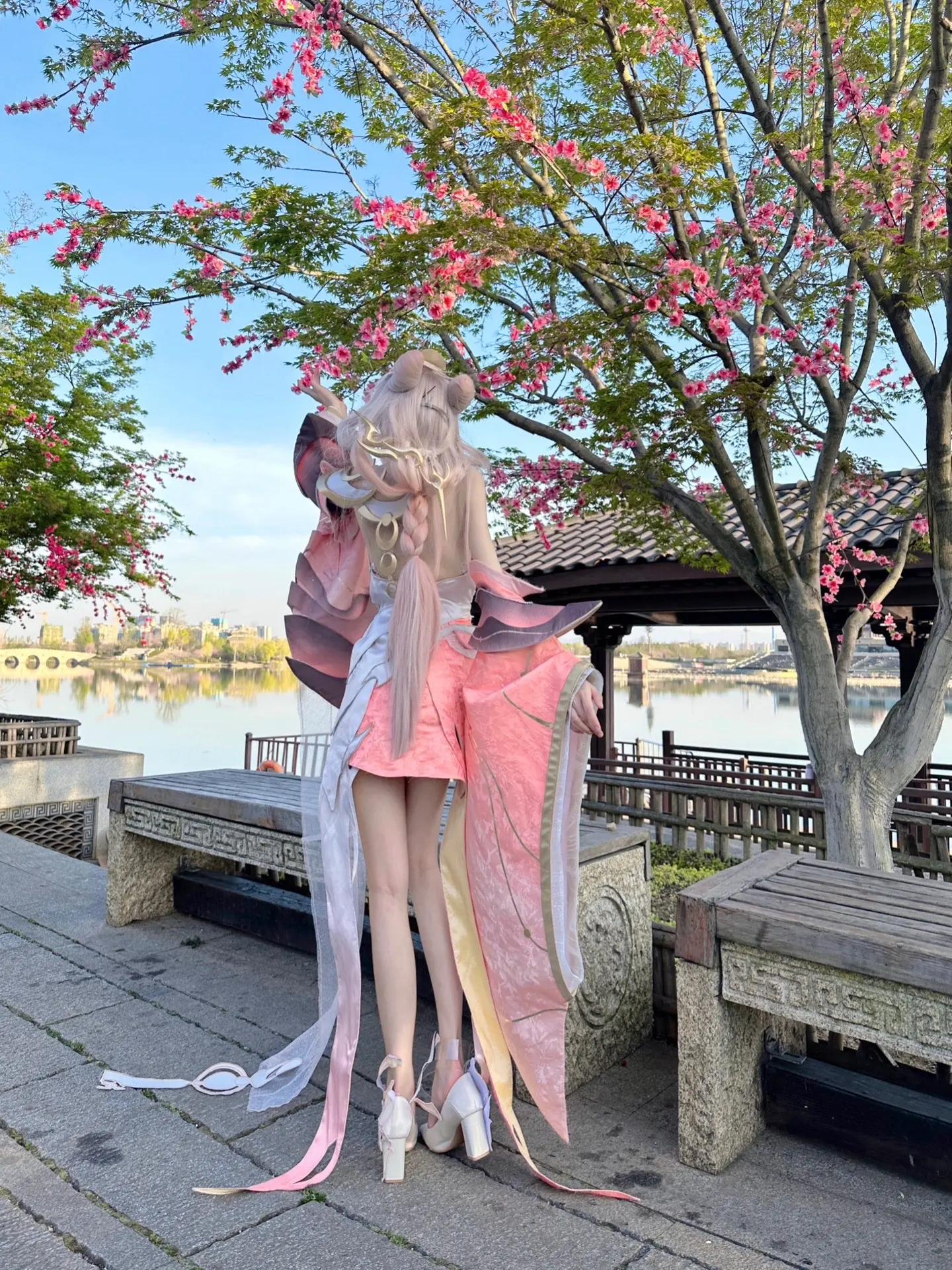 世人从来只知太阳 不知曦光貂蝉曦玄引