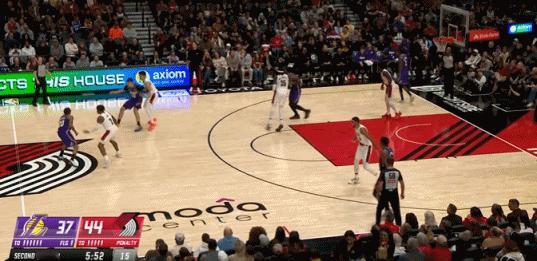 双手暴扣~！！ ​​​