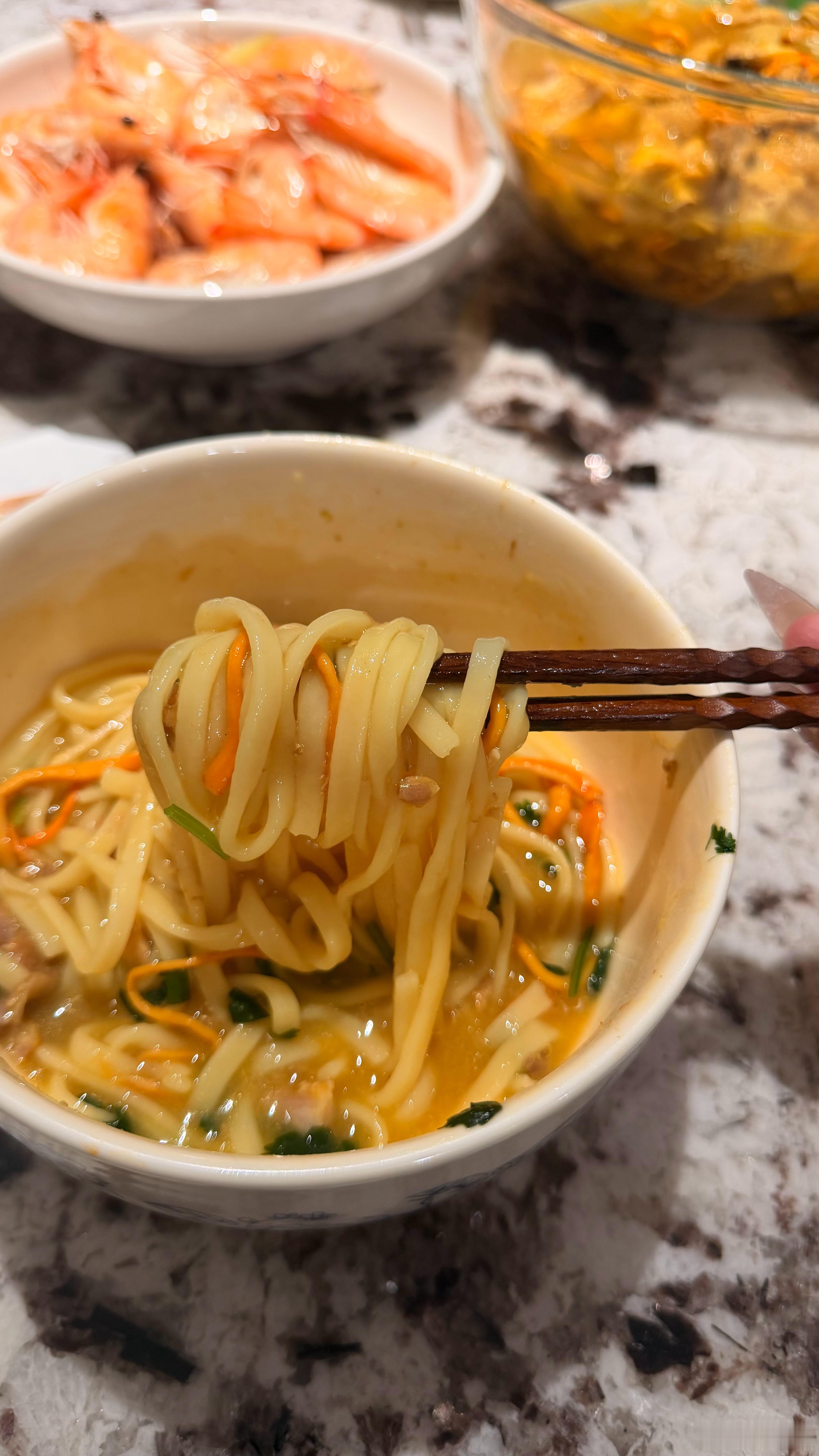爱面条 
