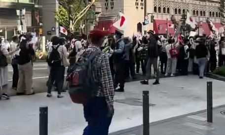 日本要搞两个首都？极右翼政党推进大阪“副首都”，执政联盟先吵翻了 
 
最近日本