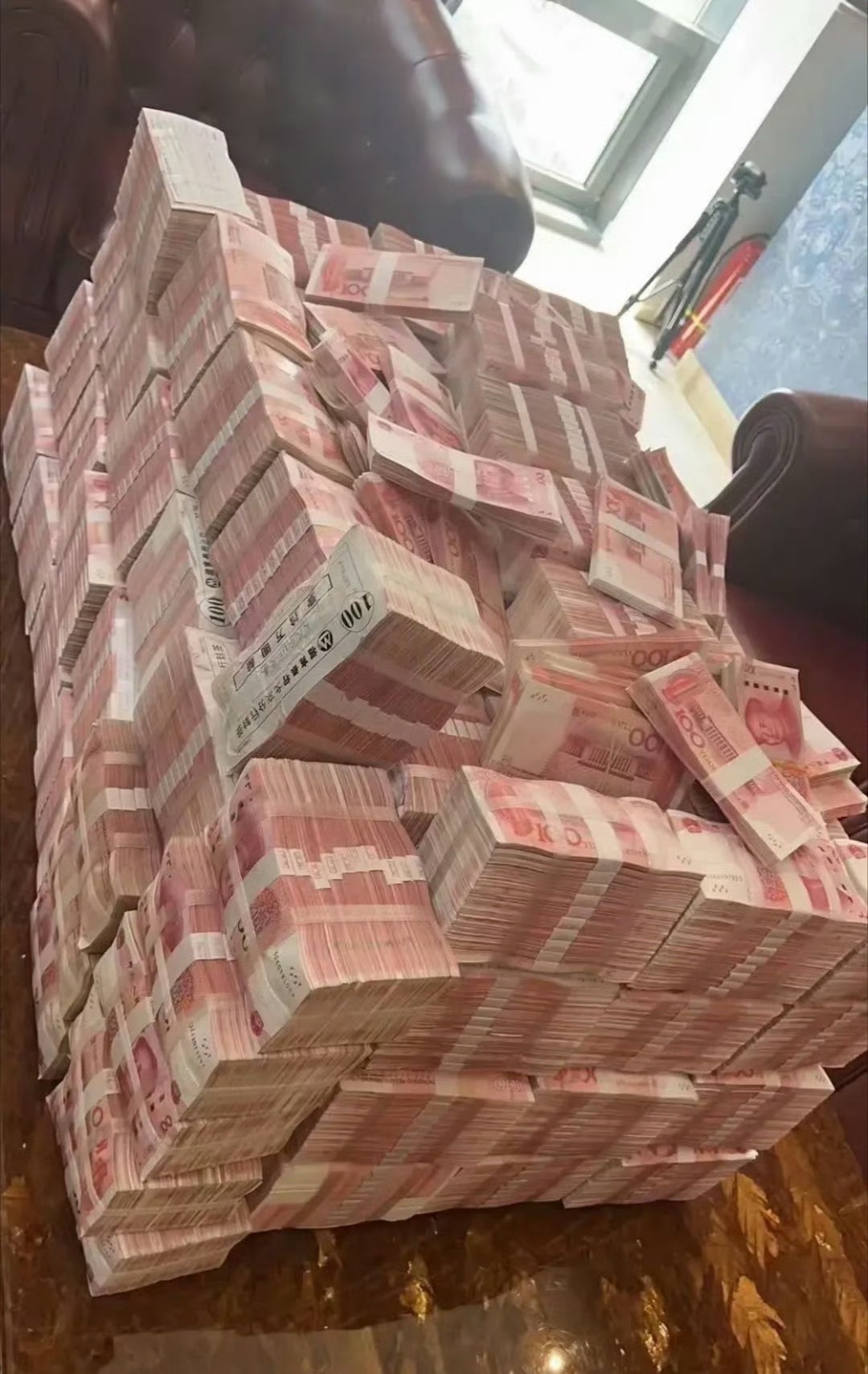 八月刷到就转发，下半年你会财运亨通，很灵的🪄 ​​​