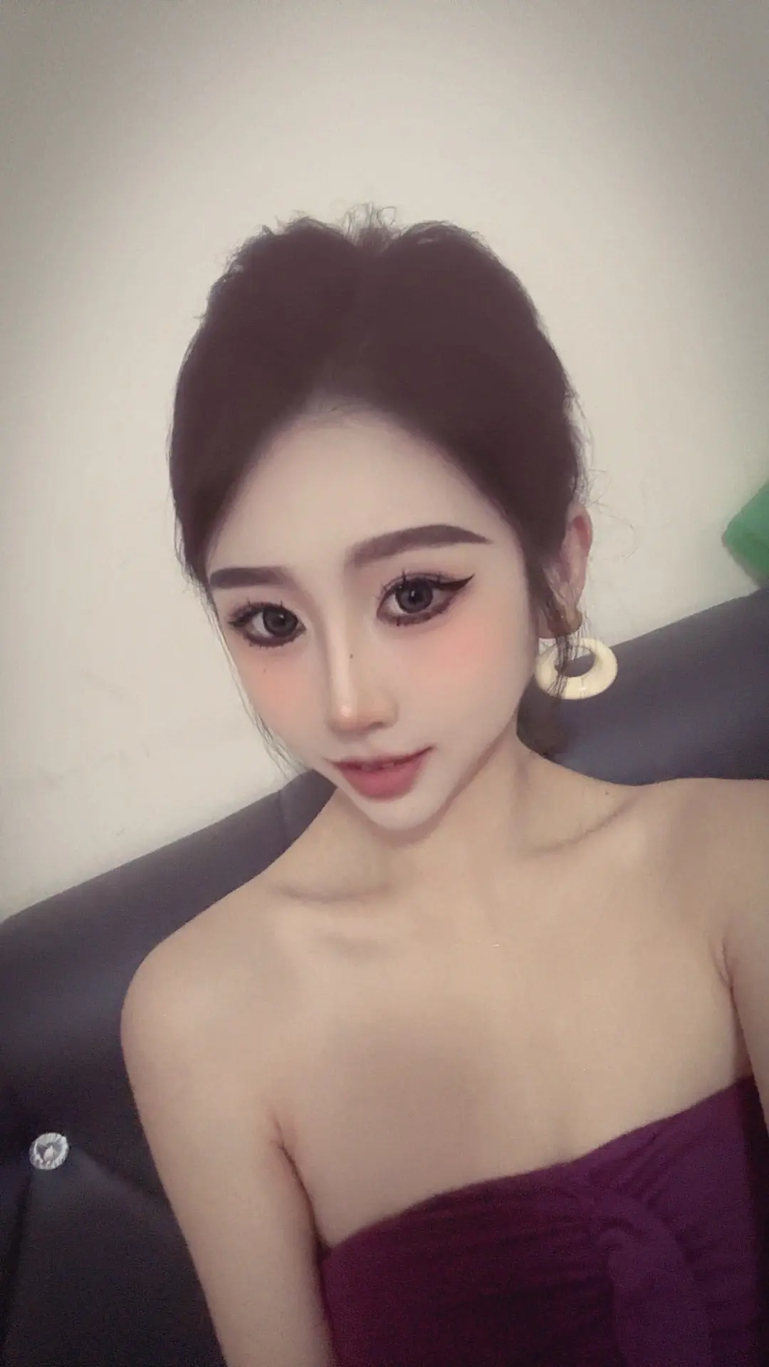 不要紧，山野都有雾灯