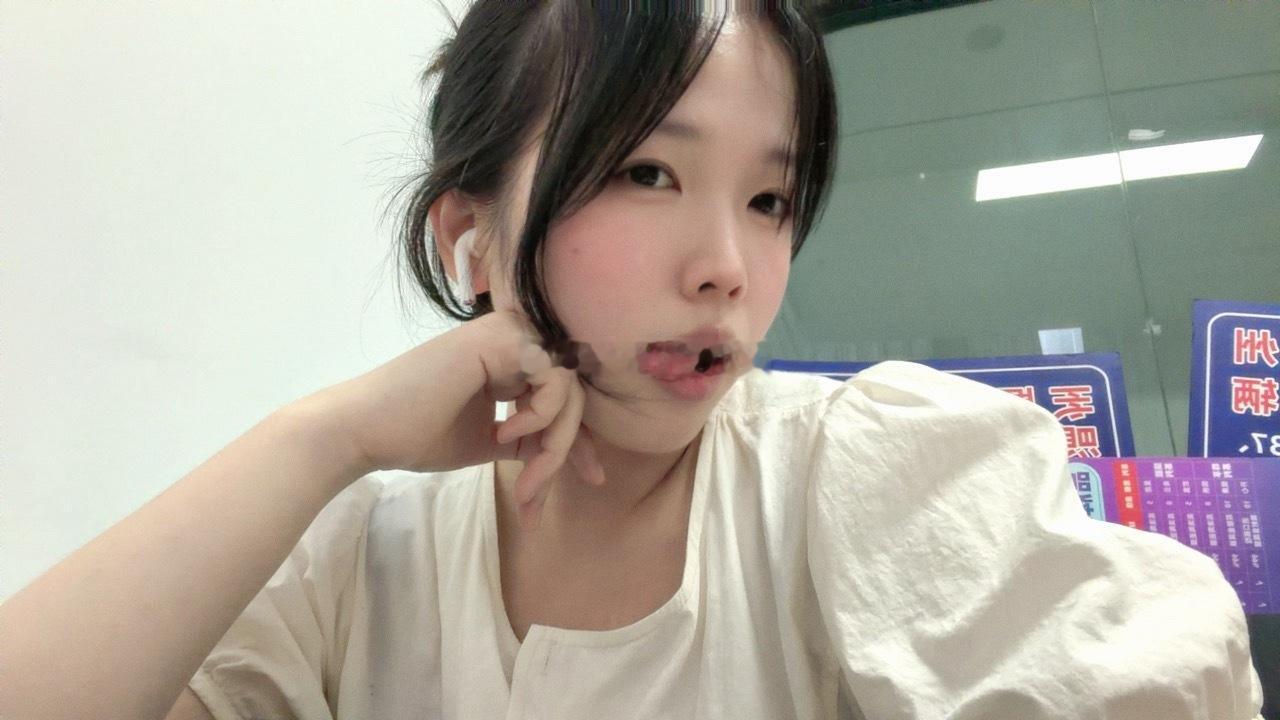 你属于谁的 我刚好经过 