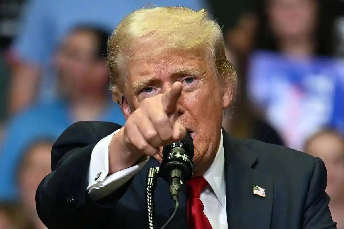 宁予黑奴、不予华人，殖人彻底傻眼了！“出生公民权是给黑奴后代的，不是给中国人的。