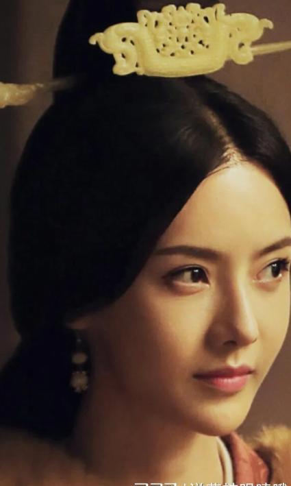 曹丕杀了甄宓，后传位给其子曹睿，不怕曹睿心怀疑虑，祸乱政权吗

首先得说说甄宓是