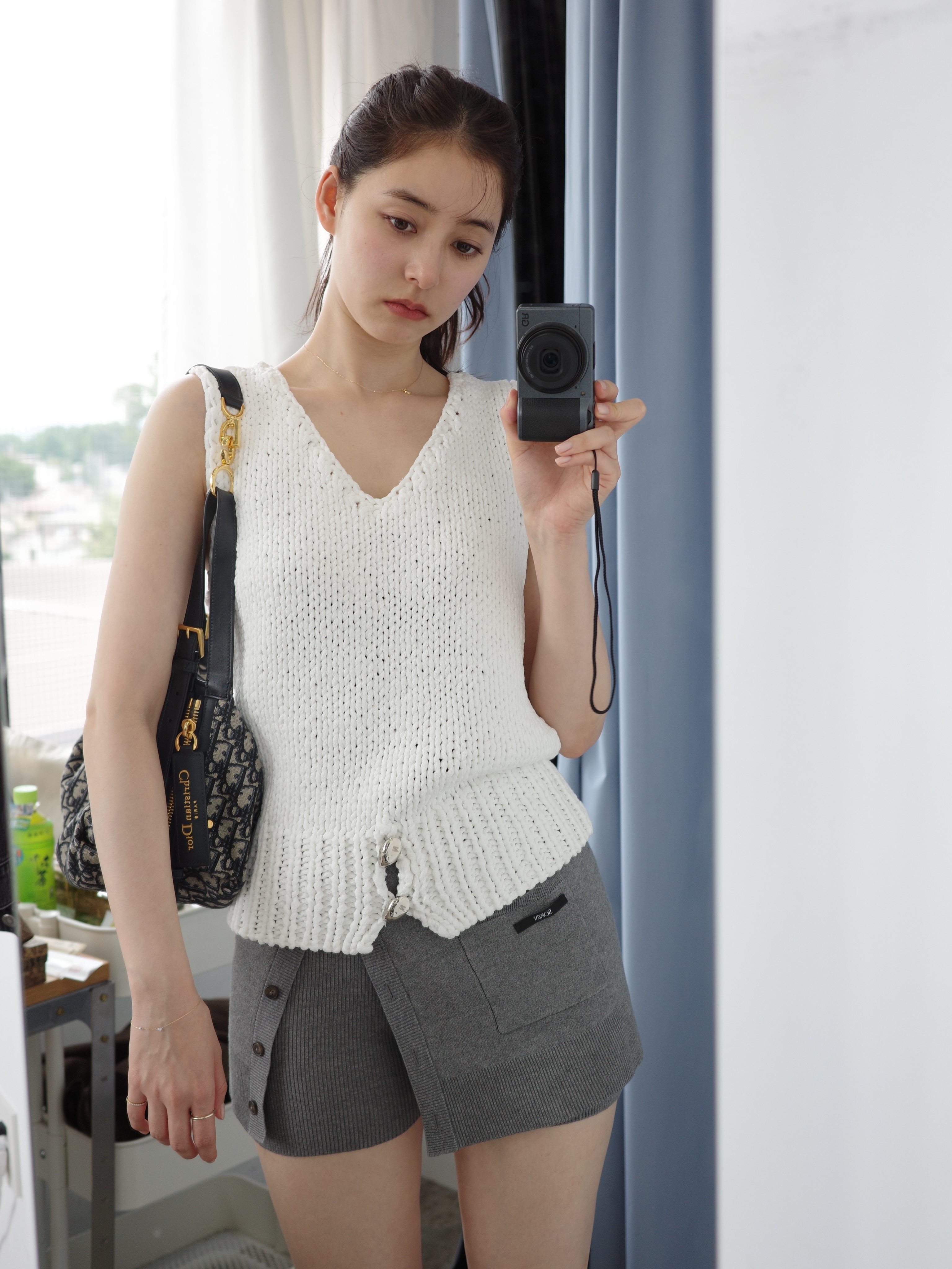 【新木优子ins更新】撮影の日の私服🐡 