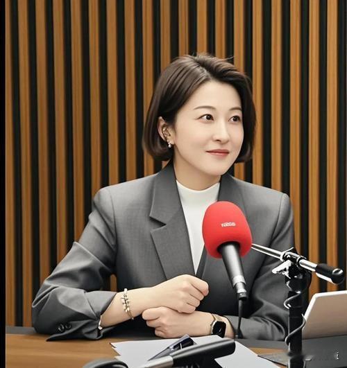 37岁李在明女助手吐槽：从政后，再没人给我介绍男朋友了

安贵玲，37岁，李在明