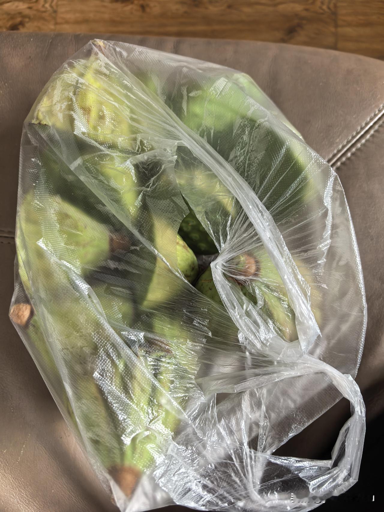 出了湖北应该没人知道这是啥了吧，只有夏天才能吃到