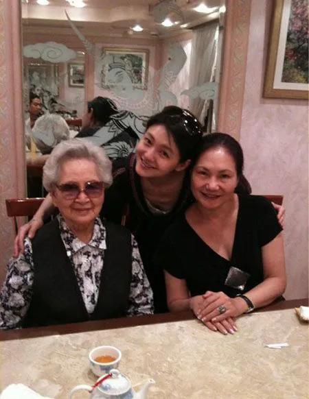 大s妈妈做儿媳妇那些年不容易：“我中午要做6道菜，晚上要做6道菜，还不能重样。”
