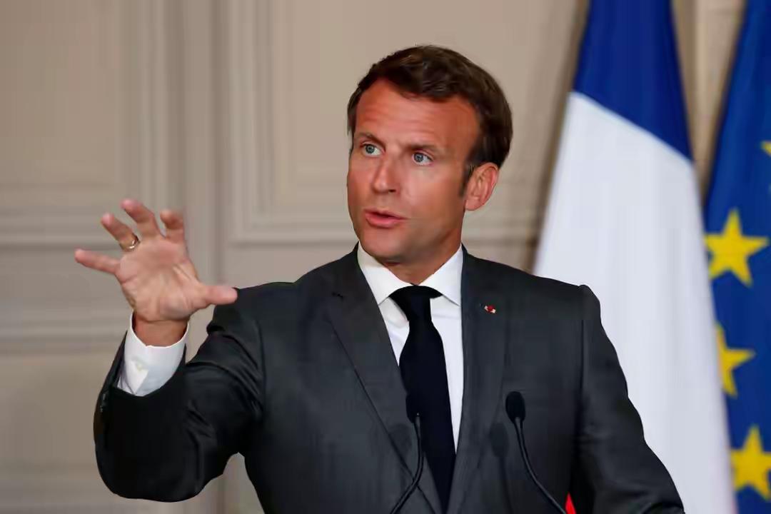 法国拒不接受中方反制，马克龙转身发现不妙，特朗普也对欧盟出手