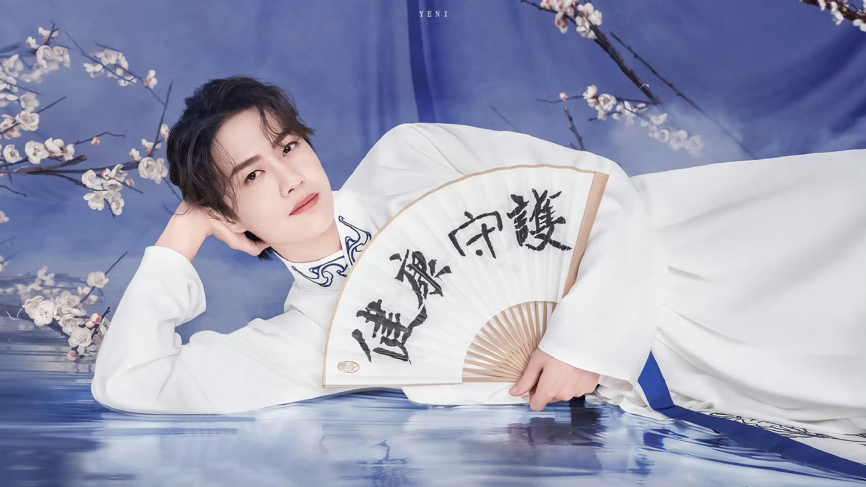 王一博  温润如玉 王一博