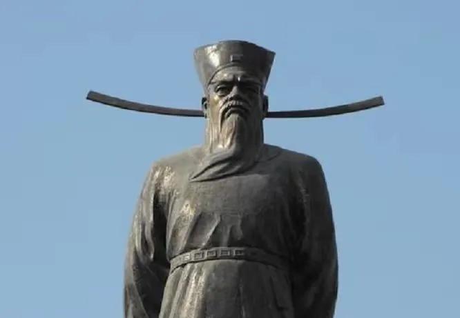 全国人民应该对749局烂片的审核人员进行问责

华语影坛，从来不缺佳作，也不缺烂