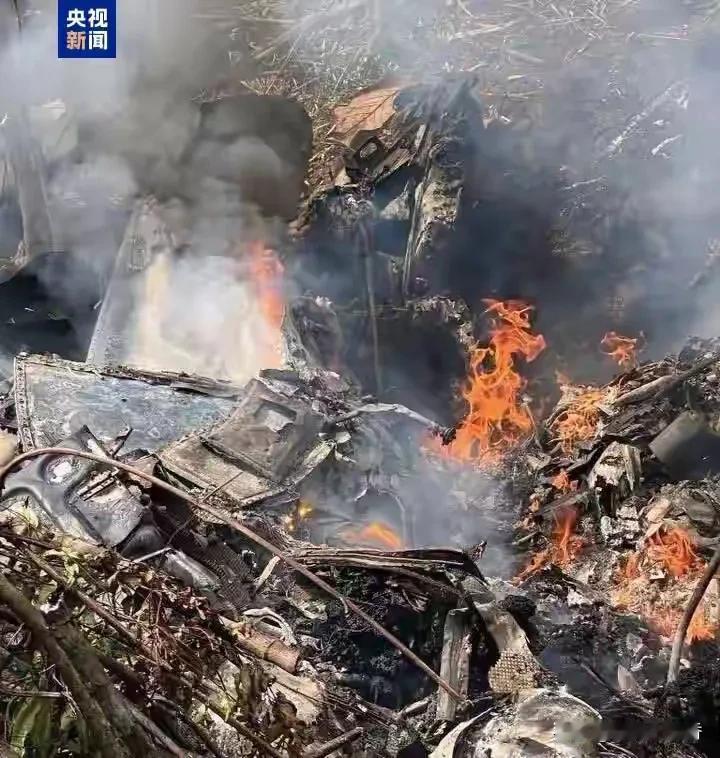 当地时间11月4日，菲律宾可真是祸不单行。台风“海鸥”凌晨登陆，截至目前已致至少