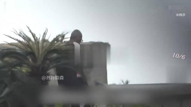 #德子的窝[超话]#  1.#具俊晔在大S墓前痛哭#看到画面难免心生感慨，啊？怎么哭上了，失去爱人的