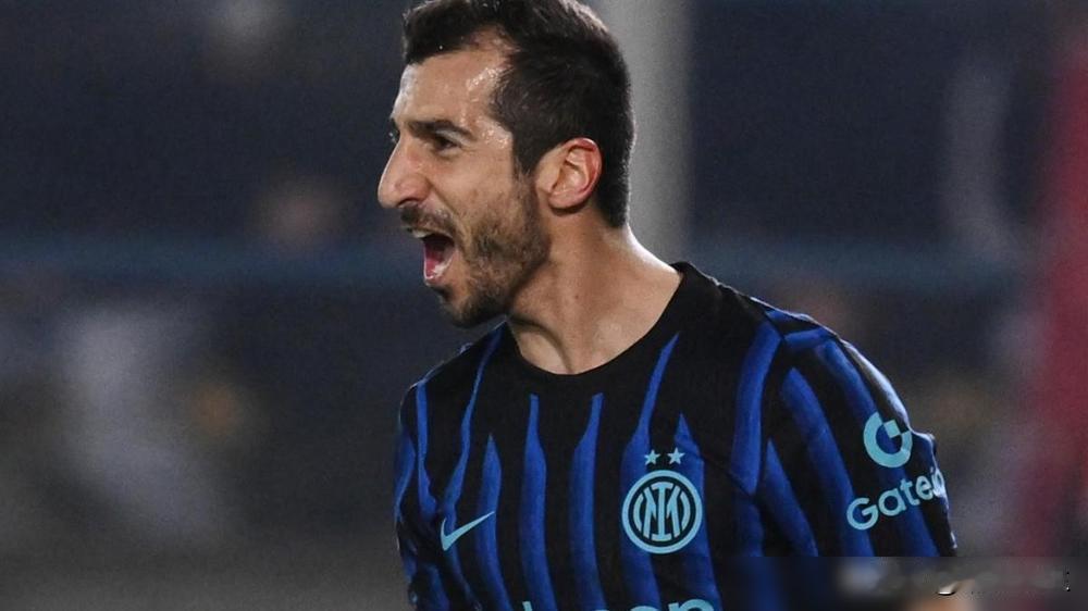 37岁，降薪20%，主力变替补。国米这份合同，换你，你签吗？
别急着骂娘。