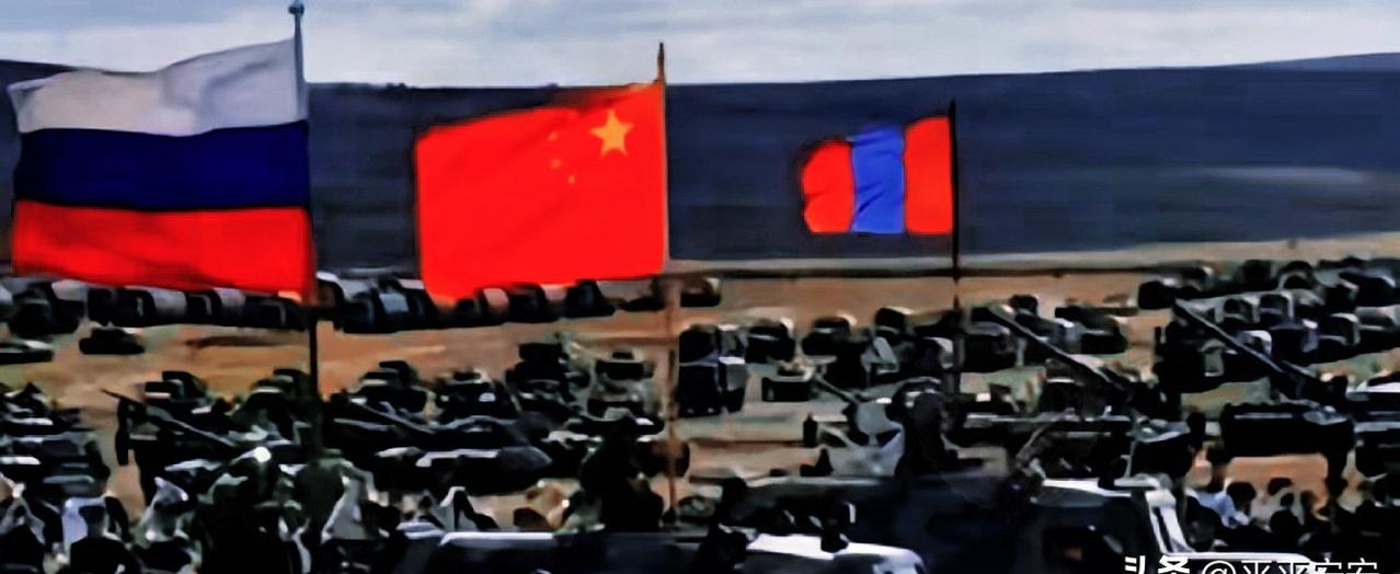 就在刚刚
 
俄罗斯媒体发了警告，说中国要是卷进去，可能要被欧美一起围攻，听着挺