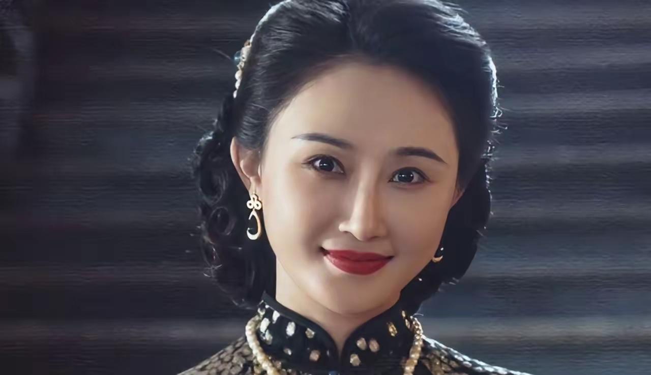 《灼灼韶华》大结局，准而狠的三句话。
第一句，守元药庄二掌柜高谦益法庭上的证词，