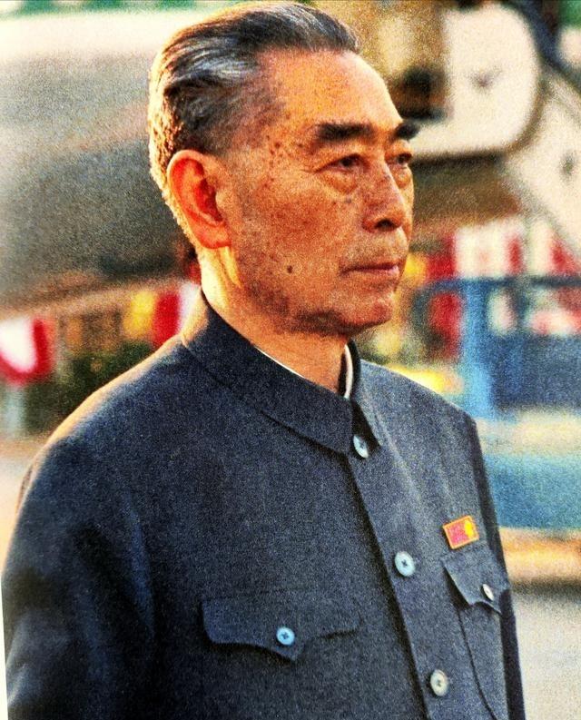 周恩来总理去世之后，发生了两件特别棘手的事，让工作人员特别为难和痛苦


197