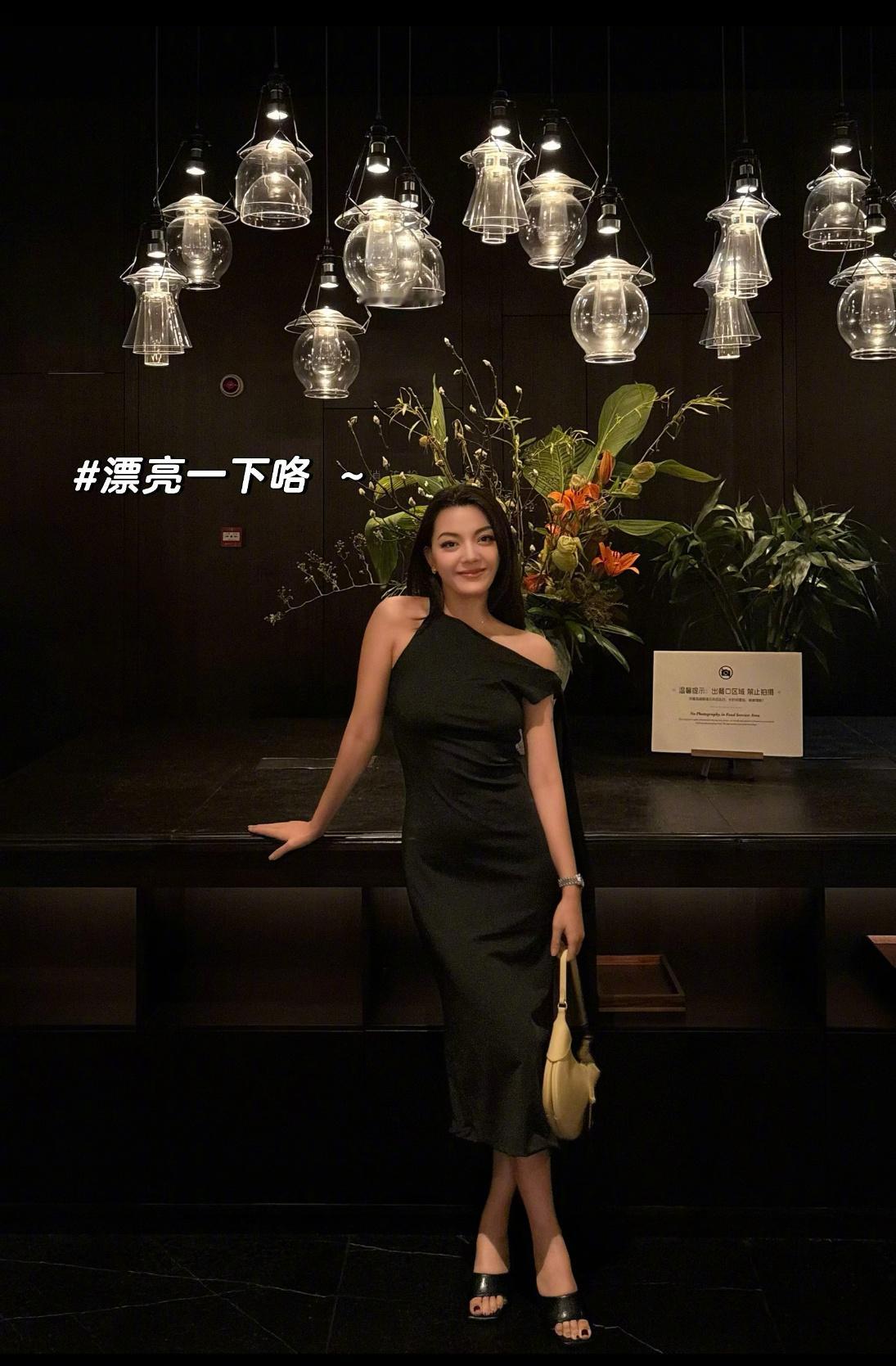 漂亮饭｜之《食拿酒稳》🍷在工作和生活的齿轮之间必须要出逃一下约两三好友见面  