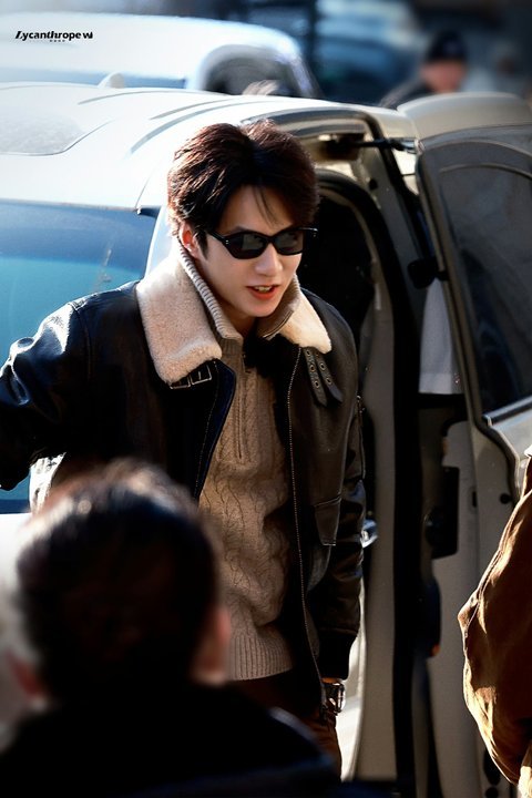 刘耀文复古港风穿搭刘耀文潮男炸街 刘耀文潮男炸街！ 