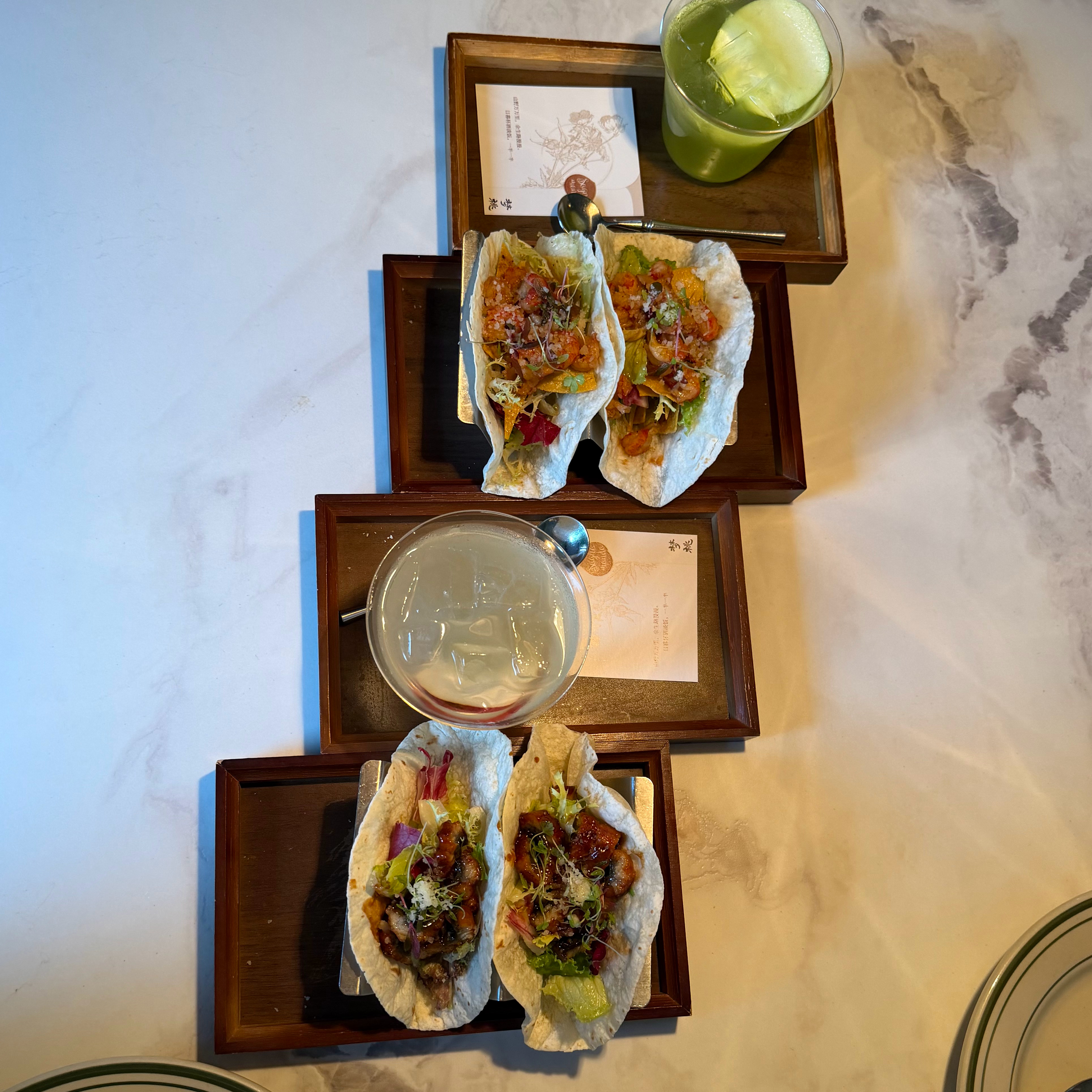 吃点饭 ​​​