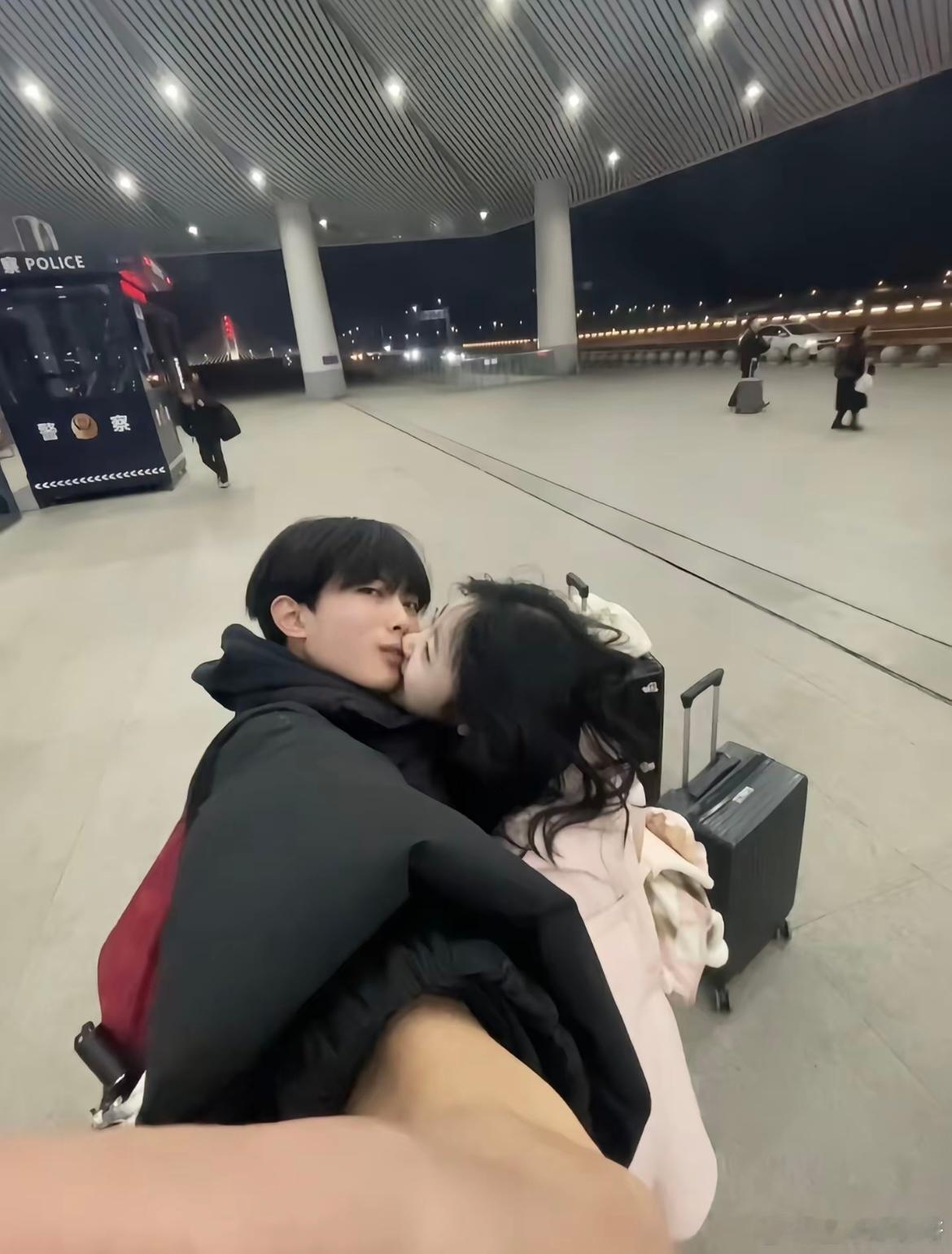 你是我唯一带不走的行李 ​​​