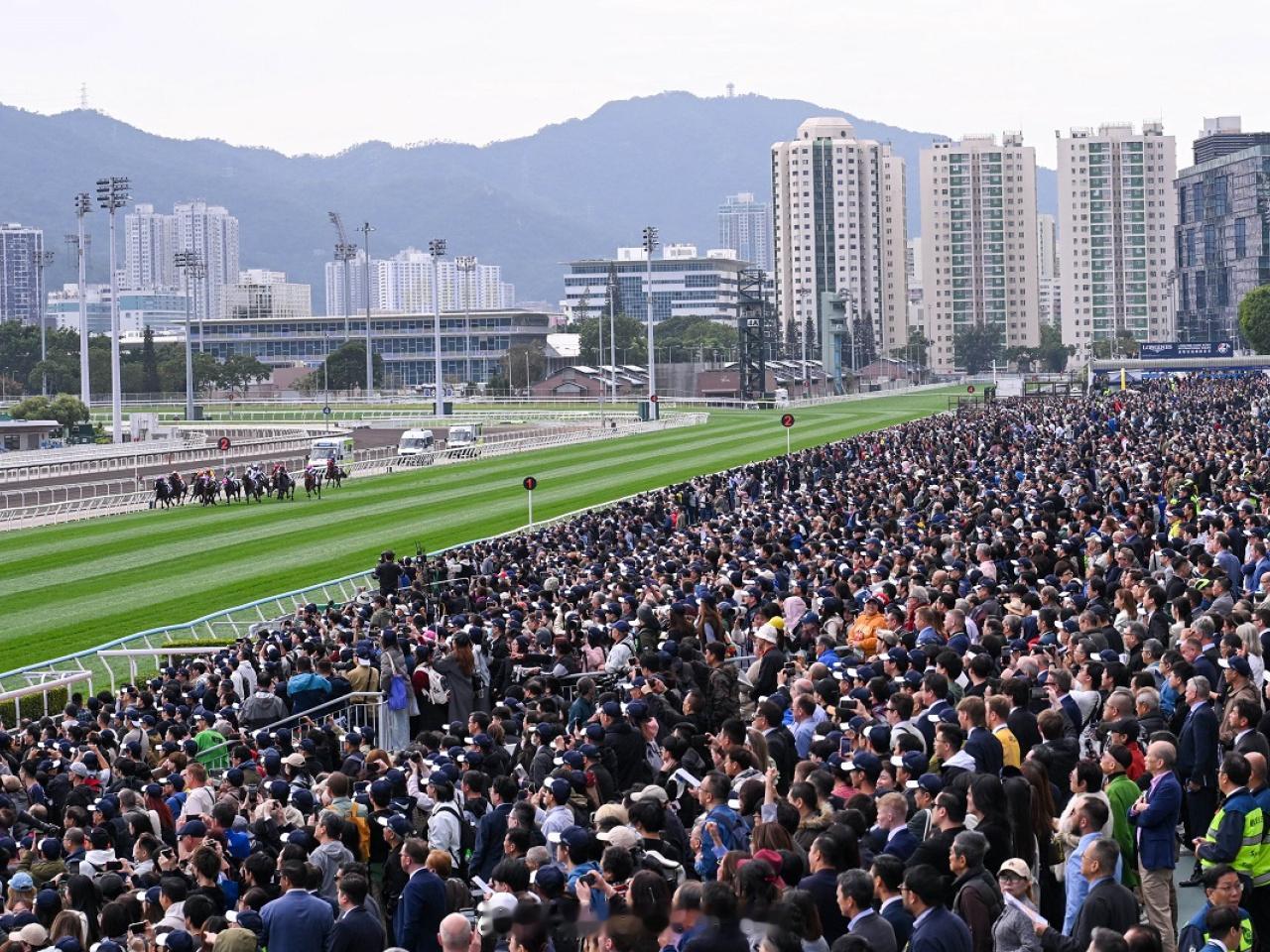 香港最大的慈善机构香港赛马会国际大都会香港  「沙田馬場今日香港 國際賽事入場旅