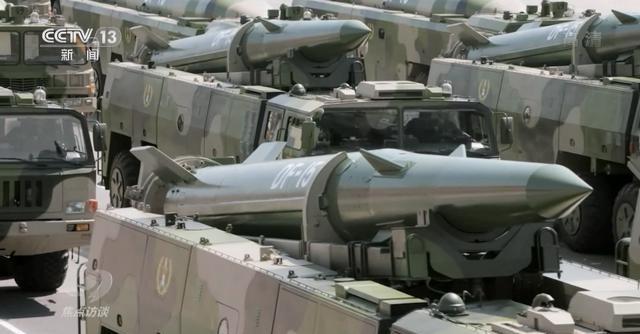 近些年，国际上有个很有趣的现象，每当中国搞定了一件大型复杂高技术武器系统，西方马