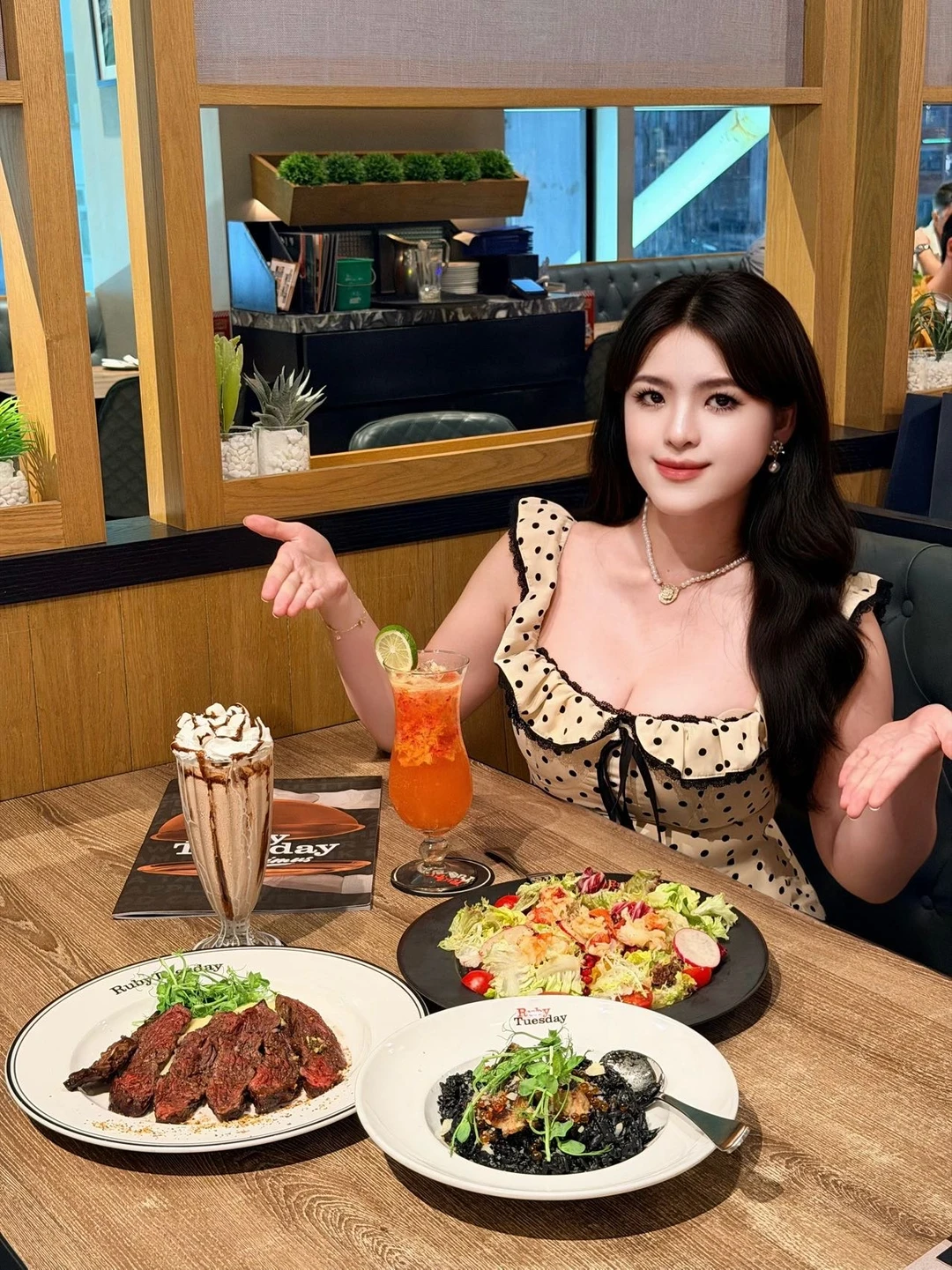 约会必备🇭🇰尖沙咀氛围感西餐，浪漫又好吃