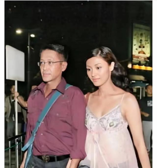 [微风]许晋亨和李嘉欣的婚姻，其实没那么多算计，李嘉欣自己有事业有收入，根本不缺