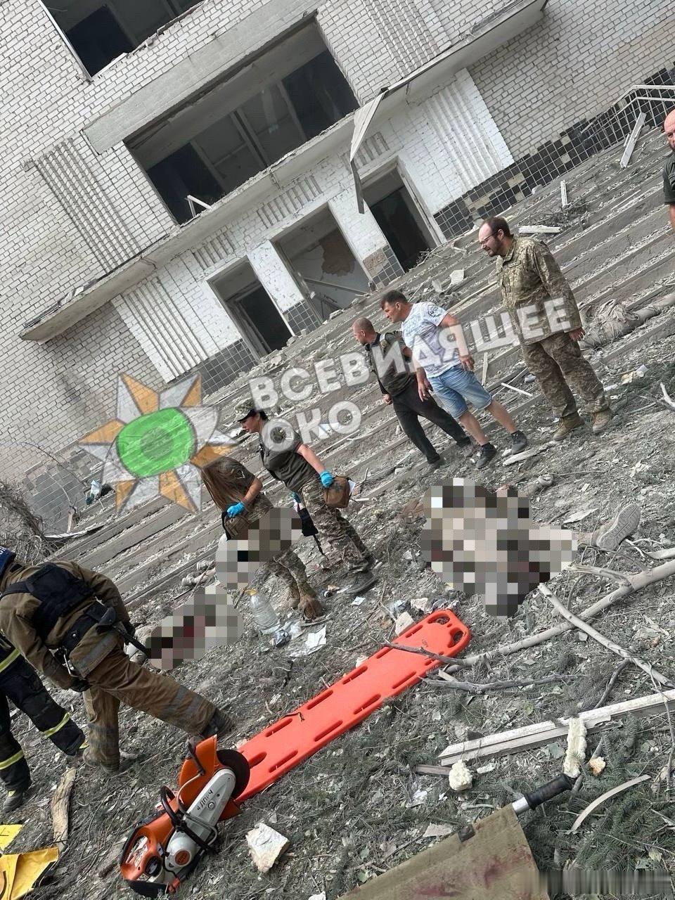 乌克兰波尔塔瓦信号部队第179训练中心遭受重大打击，俄军的导弹击中了乌克兰武装部