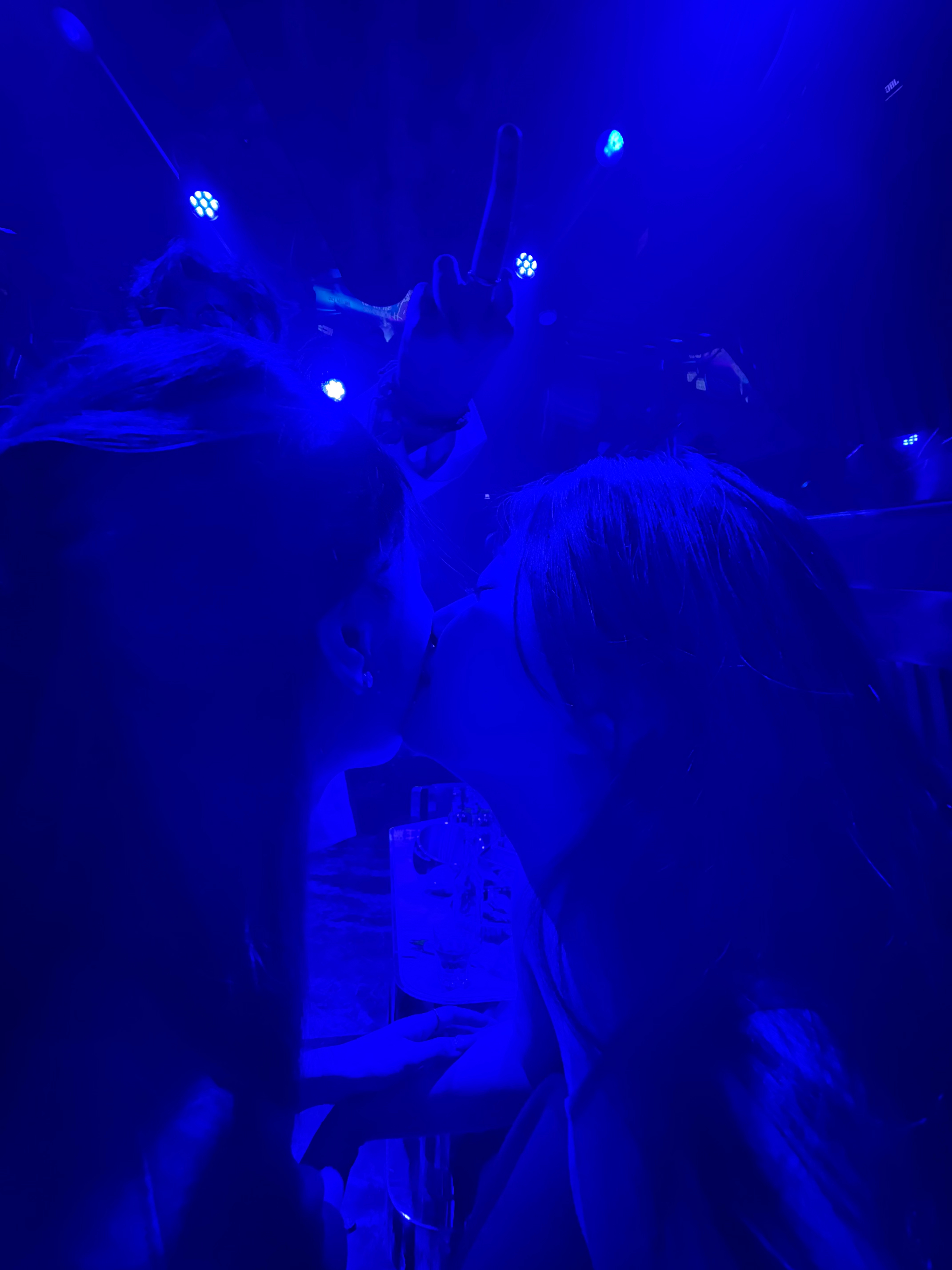 娜娜宝怎么一喝多就狂亲我啊哈哈哈哈 