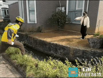 真是冤家路窄～