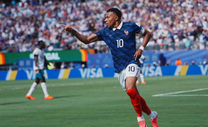 晴天霹雳，法国队打了个措手不及！
 
2026世界杯，法国队已经打完了2场比赛，