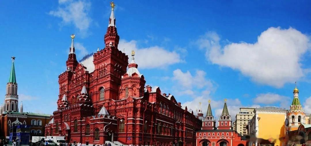 凤凰新闻【中国车企，逃离俄罗斯】【中国车企，逃离俄罗斯】向来捷报频传的中国车企，