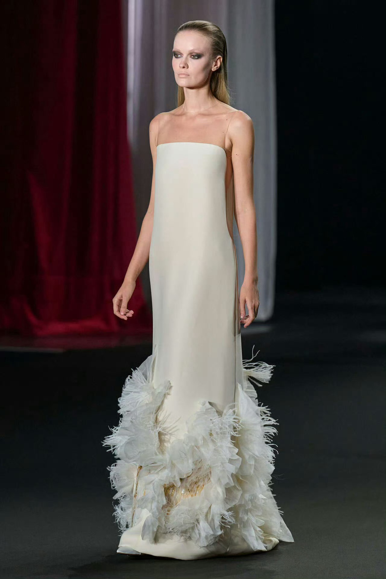 国际影星范冰冰Stephane Rolland26秋冬高级定制系列全球首穿 