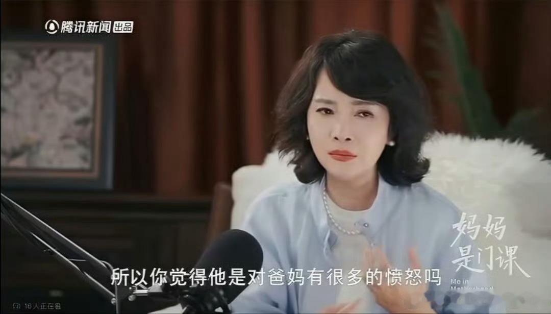 向太曝向佑读书时话费是向佐的十倍看来从一个妈肚子里生出来的孩子，性格也是完全不一