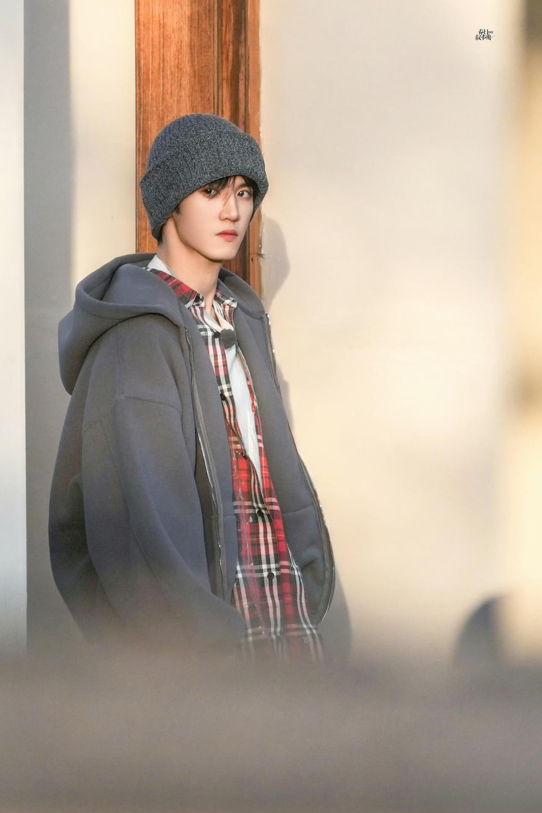 陈哲远做西红柿炒蛋把锅点着了陈哲远的厨艺翻车新高度！炒西红柿炒蛋能把锅点着，信誓