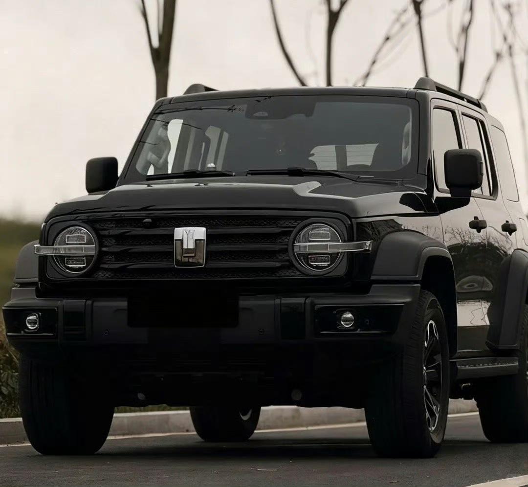 坦克300 Hi4-T 7月销量3614辆，
坦克300 Hi4-T 8月销量2