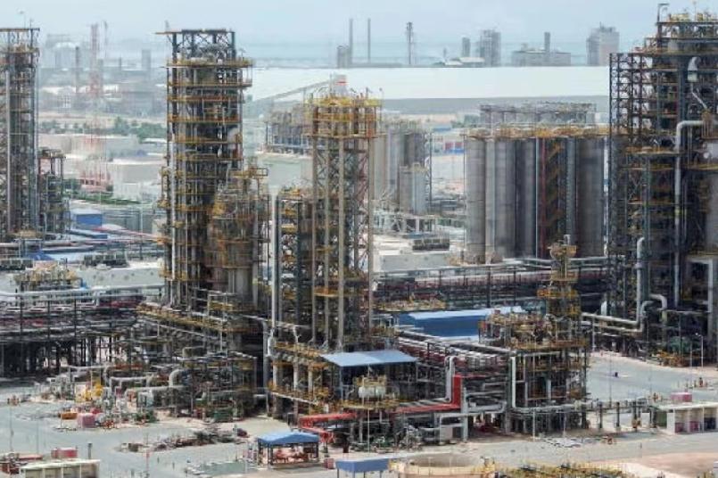 下一个退出的是哈萨克斯坦？
 
4月28日，阿联酋宣布5月1日退出OPEC，瞬间