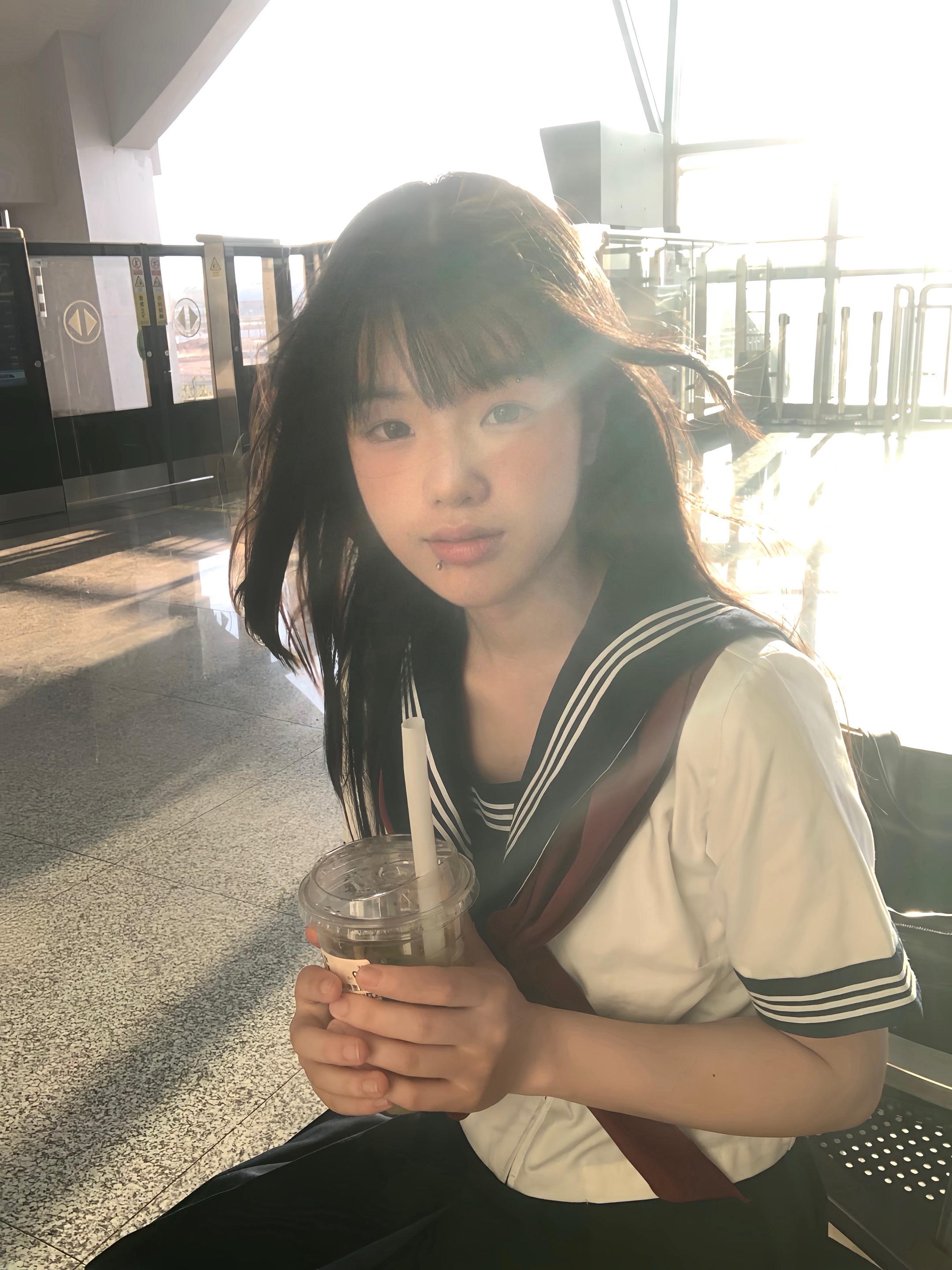 讨厌我的人太多 但你不可以 因为我太在意。