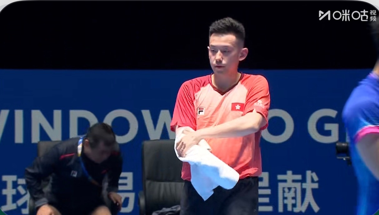 黄镇廷2-2廖振珽你们要这样打下去 纸盒可担心了