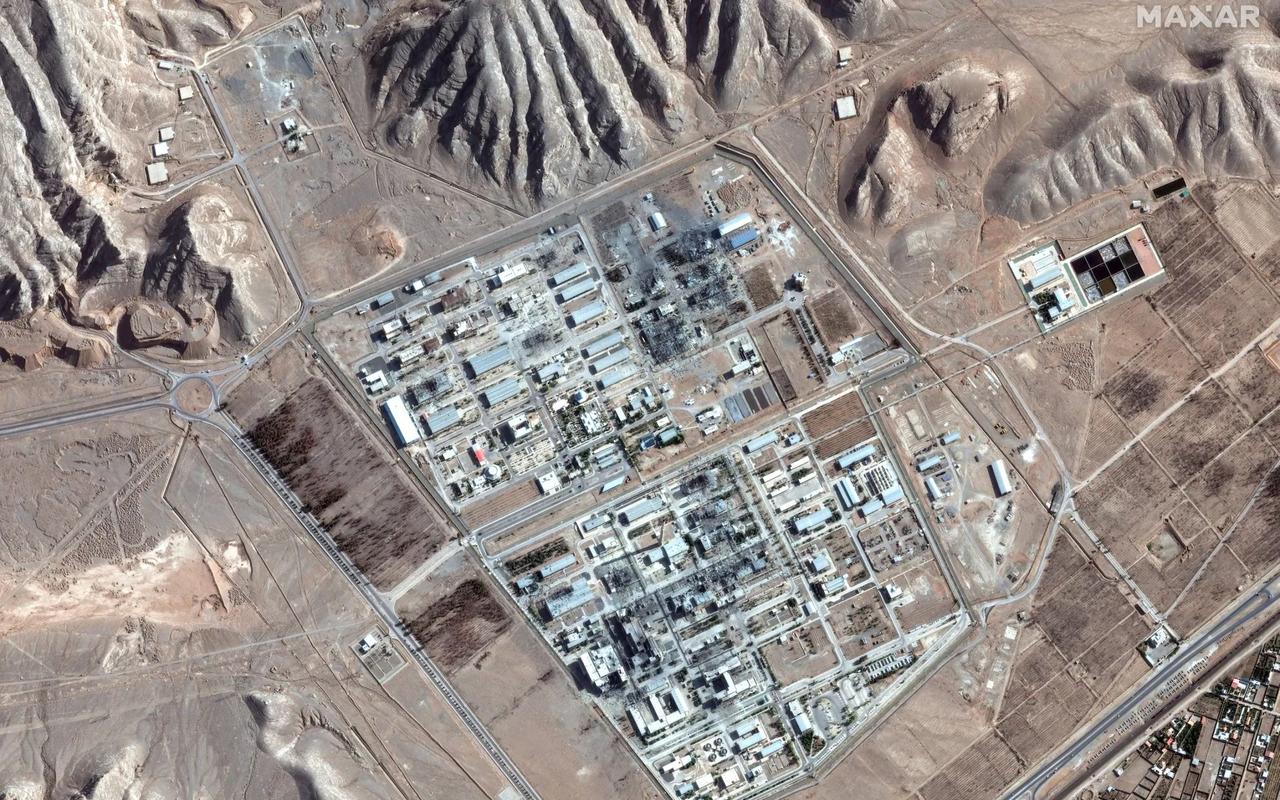 【美国官员：伊朗将在协议中交出铀库存，承诺永不寻求核武器】

据美国消息人士透露