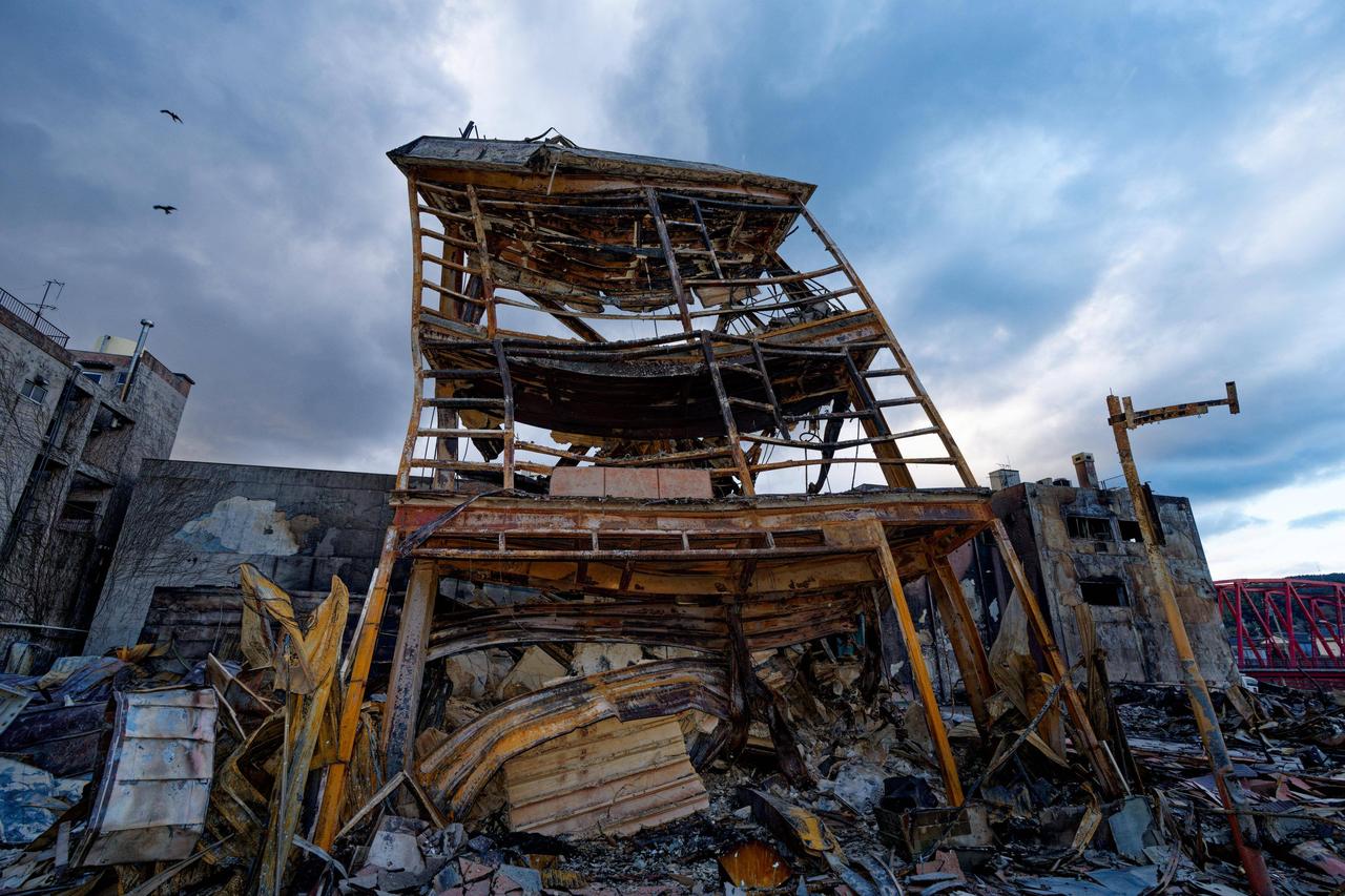 《解放军报》前媒体人，陈先义发文称：“如果中日开战，那咱们没必要浪费那么多的导弹