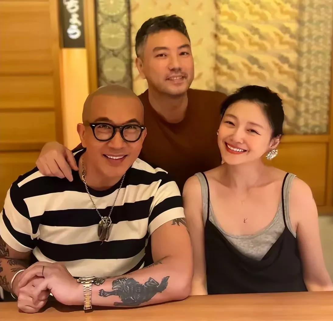 咱就说像具俊晔这样重情重义的男人世界上应该不多吧？

今年七夕节，失去爱妻的具俊